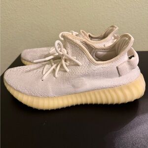 Yeezy Boost 350 V2 Light